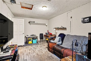 Charming ranch home in sought-after Turtle Cove! This on Turtle Cove Golf Course in Georgia - for sale on GolfHomes.com, golf home, golf lot