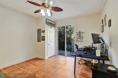 EAST SIDE POMPANO BEACH large townhouse/Fee Simple;3bed/3.5 on Pompano Beach Golf Course  in Florida - for sale on GolfHomes.com, golf home, golf lot