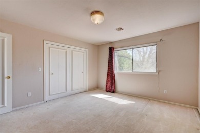 North Quail Creek on the Golf Course! This inviting 3-bedroom, 2 on Quail Creek Golf and Country Club in Oklahoma - for sale on GolfHomes.com, golf home, golf lot