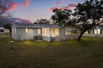 Stunning 3BR/2BA Triple-Wide with Versatile Bonus Room. $10,000 on Zellwood Station Country Club in Florida - for sale on GolfHomes.com, golf home, golf lot