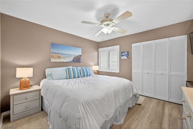 If you've been waiting for a place that just feels right the on The Landings Yacht, Golf and Tennis Club in Florida - for sale on GolfHomes.com, golf home, golf lot