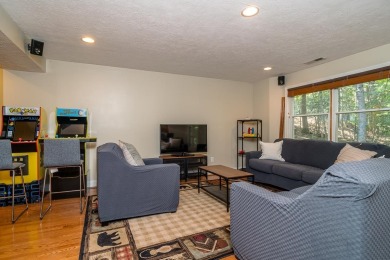 This Massanutten home features 3 bedrooms and 2 full bathrooms on Woodstone Meadows Golf Course At Massanutten in Virginia - for sale on GolfHomes.com, golf home, golf lot