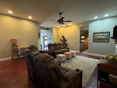 3 bedroom/2.5 bath ranch home situated on just over 1/2 an acre on Glade Springs Resort Golf Course in West Virginia - for sale on GolfHomes.com, golf home, golf lot