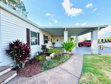 Beautiful Custom-Built Home with private back yard and Upgrades on Schalamar Creek Golf and Country Club in Florida - for sale on GolfHomes.com, golf home, golf lot