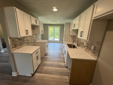 2 Bedroom, 1.5 Bath Townouse on Perry Park Golf Resort in Kentucky - for sale on GolfHomes.com, golf home, golf lot