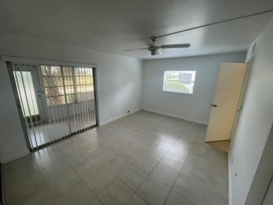 Great opportunity to own this corner 1 bedroom 1.5 bath condo on Kings Point Golf - Executive in Florida - for sale on GolfHomes.com, golf home, golf lot