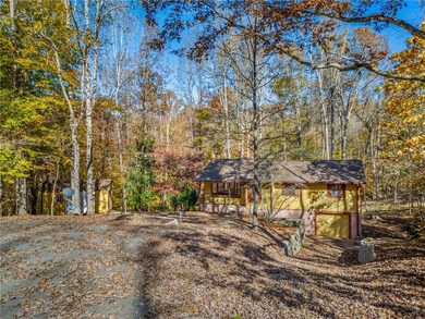 Here is your chance to live in Chickasaw Point with a lower on The Trail At Chickasaw Pointe in South Carolina - for sale on GolfHomes.com, golf home, golf lot