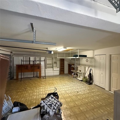 ** OPPORTUNITY AWAITS ***  Don't miss this 3/2 home with Golf on Ocala Palms Golf and Country Club in Florida - for sale on GolfHomes.com, golf home, golf lot