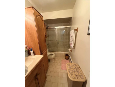 Welcome to this charming two-bedroom, 1.5-bathroom condominium on Marine Park Golf Course in New York - for sale on GolfHomes.com, golf home, golf lot