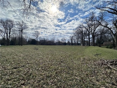 Discover the perfect opportunity to build your dream home on on  in Ohio - for sale on GolfHomes.com, golf home, golf lot