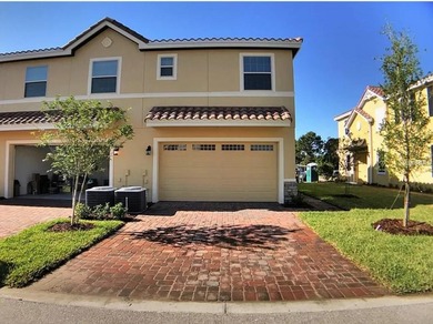 Come see this amazing corner unit townhouse in the sought after on Eagle Creek Golf Club in Florida - for sale on GolfHomes.com, golf home, golf lot
