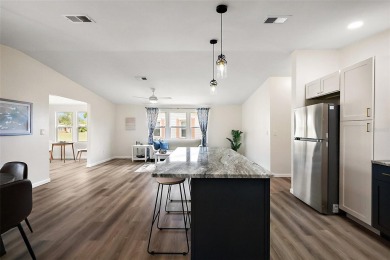 This GORGEOUS 2/2 home in Country Club Hills is a total on El Diablo Executive Golf Course in Florida - for sale on GolfHomes.com, golf home, golf lot