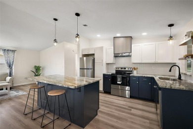 This GORGEOUS 2/2 home in Country Club Hills is a total on El Diablo Executive Golf Course in Florida - for sale on GolfHomes.com, golf home, golf lot