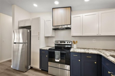 This GORGEOUS 2/2 home in Country Club Hills is a total on El Diablo Executive Golf Course in Florida - for sale on GolfHomes.com, golf home, golf lot