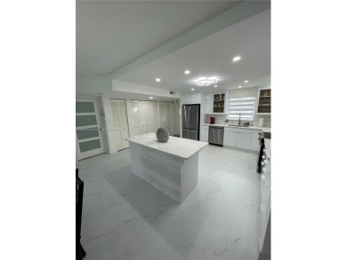 READY FOR A QUICK SELL, MAKE AND OFFER, WE ARE READY TO SELL on Hollybrook Golf and Tennis Club  in Florida - for sale on GolfHomes.com, golf home, golf lot