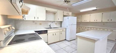Welcome home to this charming Bostonian Model Villa located in on On Top of the World Golf Course in Florida - for sale on GolfHomes.com, golf home, golf lot
