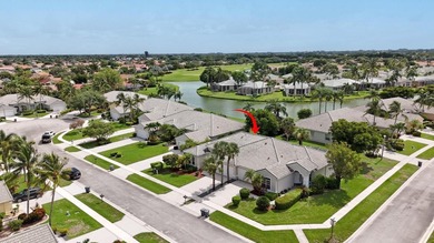 Beautifully maintained 2-bedroom + den home (public records show on Aberdeen Golf and Country Club in Florida - for sale on GolfHomes.com, golf home, golf lot