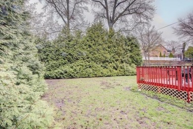 Welcome to 264-45 73rd Ave, a stunning huge one family home on Towers Country Club in New York - for sale on GolfHomes.com, golf home, golf lot