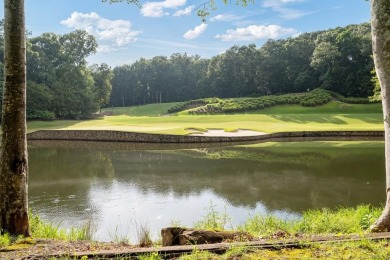 Unmatched Golf Course Views on Cherokee - Renovation Opportunity on Cherokee Town and Country Club in Georgia - for sale on GolfHomes.com, golf home, golf lot