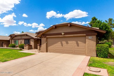 DON'T MISS OUT!  This beautiful golf course home, 2 bedrooms/ 1 on Stardust Golf Course in Arizona - for sale on GolfHomes.com, golf home, golf lot