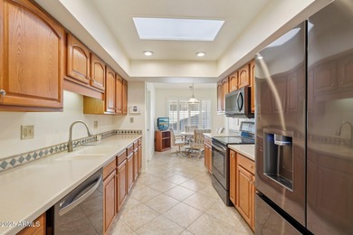 Updated/Charming Updated 2 Bed/2 bath Gemini Twin home on the on Sun City-Willow Creek / Willow Brook  in Arizona - for sale on GolfHomes.com, golf home, golf lot