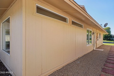 Updated/Charming Updated 2 Bed/2 bath Gemini Twin home on the on Sun City-Willow Creek / Willow Brook  in Arizona - for sale on GolfHomes.com, golf home, golf lot