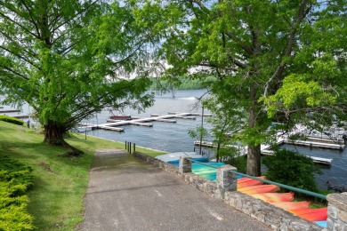 This beautiful home is located in the prestigious Candlewood on Candlewood Lake Club in Connecticut - for sale on GolfHomes.com, golf home, golf lot