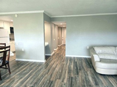 What a view! PRICED TO SELL FAST spacious 2 bed & 1.75 bath on Leisure Village Par 3 Golf Course in California - for sale on GolfHomes.com, golf home, golf lot