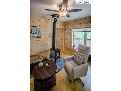 GREAT PRICE - RENTAL READY! Outstanding Log Cabin in Prime Beech on Beech Mountain Club in North Carolina - for sale on GolfHomes.com, golf home, golf lot