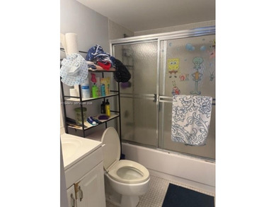 available for lease...Beautiful 2/2 condo with approx. 1000 SF on Inverrary Country Club in Florida - for sale on GolfHomes.com, golf home, golf lot