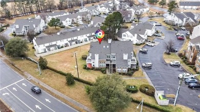 Welcome home to this beautiful two-bedroom 1st-Floor condo on Honey Bee Golf Club in Virginia - for sale on GolfHomes.com, golf home, golf lot