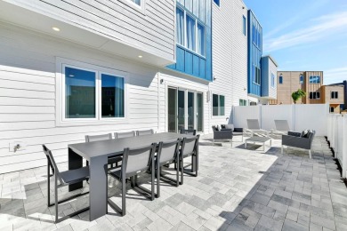 **SELLER MOTIVATED**Incredible opportunity to own this fully on Reunion Resort Golf Course in Florida - for sale on GolfHomes.com, golf home, golf lot