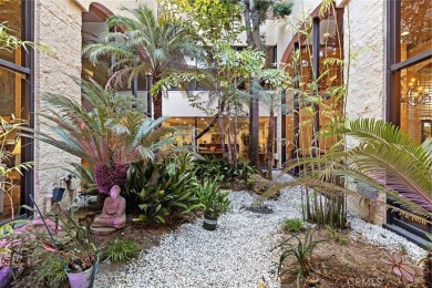 Welcome to this spectacular 2 bedroom, 2 bathroom view home at on Leisure Village Par 3 Golf Course in California - for sale on GolfHomes.com, golf home, golf lot