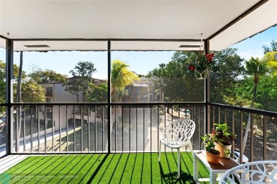 Tastefully renovated top floor corner unit with lots of natural on Inverrary Country Club in Florida - for sale on GolfHomes.com, golf home, golf lot