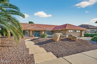 FULLY FURNISHED TURN KEY HOME w/2 bdrms + den. Enjoy beautiful on Trail Ridge Golf Course in Arizona - for sale on GolfHomes.com, golf home, golf lot