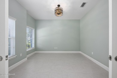 Seller offering $5,000 credit to buyer for closing costs or to on LPGA International Golf Course in Florida - for sale on GolfHomes.com, golf home, golf lot