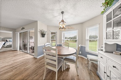 Beautifully updated home in On Top of the World with a FLEX on On Top of the World Golf Course in Florida - for sale on GolfHomes.com, golf home, golf lot