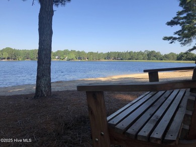 MAKE AN OFFER! NOW OFFERING SELLER FINANCING. A rare and unique on Seven Lakes Country Club in North Carolina - for sale on GolfHomes.com, golf home, golf lot