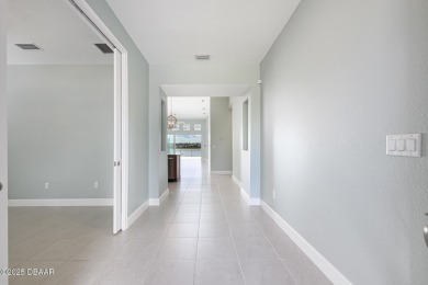 Seller offering $5,000 credit to buyer for closing costs or to on LPGA International Golf Course in Florida - for sale on GolfHomes.com, golf home, golf lot