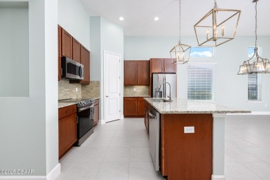 Seller offering $5,000 credit to buyer for closing costs or to on LPGA International Golf Course in Florida - for sale on GolfHomes.com, golf home, golf lot