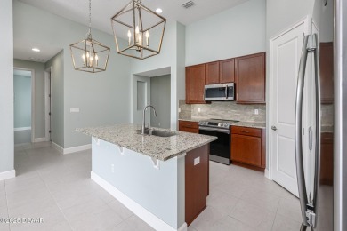 Seller offering $5,000 credit to buyer for closing costs or to on LPGA International Golf Course in Florida - for sale on GolfHomes.com, golf home, golf lot