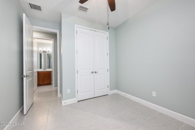 Seller offering $5,000 credit to buyer for closing costs or to on LPGA International Golf Course in Florida - for sale on GolfHomes.com, golf home, golf lot