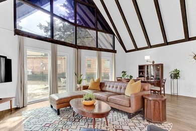 LOCATION, CHARM, AND FULL GUEST HOUSE. Nestled at the end of a on Hide-A-Way Lake Golf Course in Texas - for sale on GolfHomes.com, golf home, golf lot