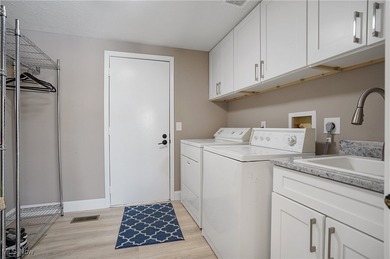 Looking for a 2 bedroom ranch that is move in condition? Here it on Club Walden in Ohio - for sale on GolfHomes.com, golf home, golf lot