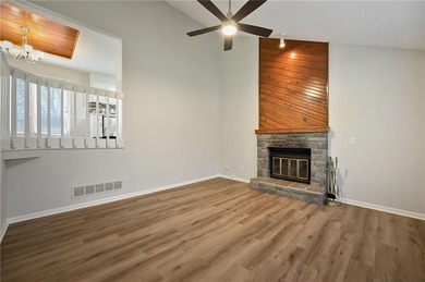 Stunning Move-In Ready 3 Bed / 2 Bath Home in Golf Course on River Oaks Golf Course in Missouri - for sale on GolfHomes.com, golf home, golf lot