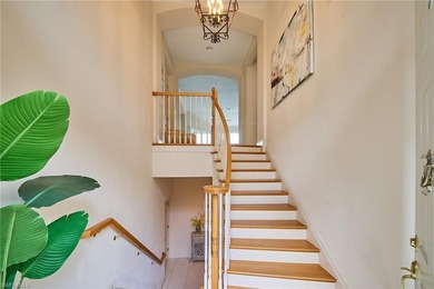 WHEN VIEW & LOCATION ALIGN, EXTRAORDINARY LIVING BEGINS. Welcome on  in Florida - for sale on GolfHomes.com, golf home, golf lot