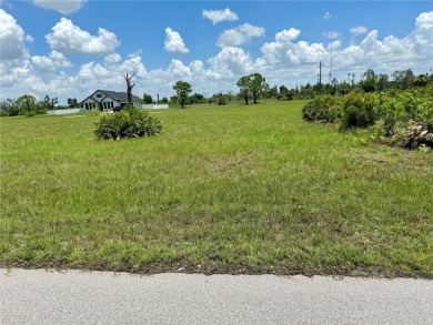 Beautiful Rotonda Sands lot ready for your dream home! Lot on Rotonda Golf and Country Club The Links Course in Florida - for sale on GolfHomes.com, golf home, golf lot