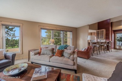 Treehouse at Hayden - Beautiful condo overlooking the south end on Avondale Golf and Tennis Club in Idaho - for sale on GolfHomes.com, golf home, golf lot
