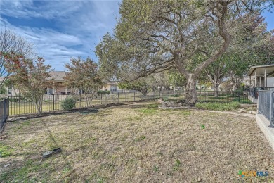 Welcome to Sun City in Georgetown! This charming Llano floorplan on White Wing Golf Club in Texas - for sale on GolfHomes.com, golf home, golf lot