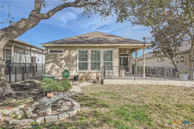 Welcome to Sun City in Georgetown! This charming Llano floorplan on White Wing Golf Club in Texas - for sale on GolfHomes.com, golf home, golf lot